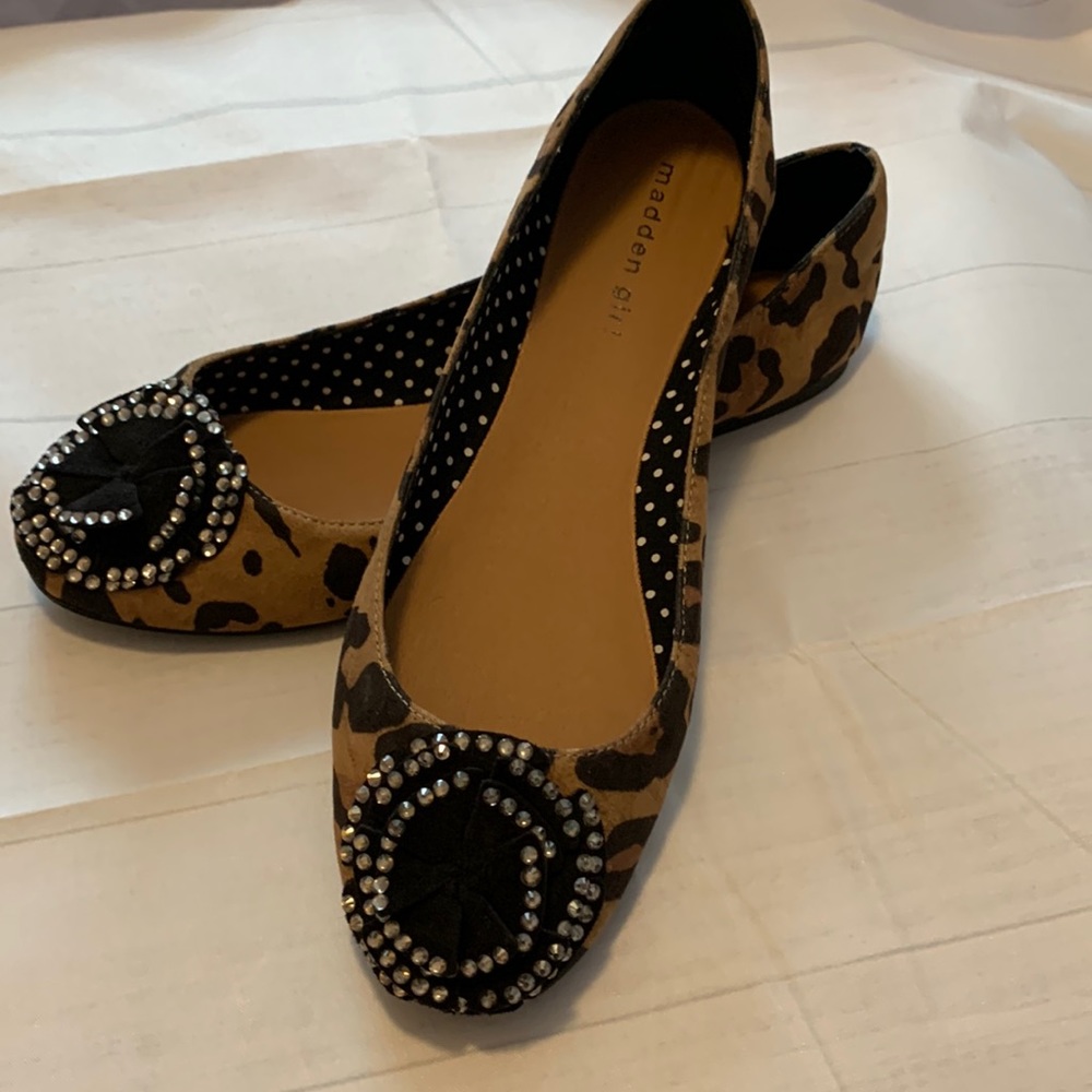 Madden Girl Ballet Flats  Size 10